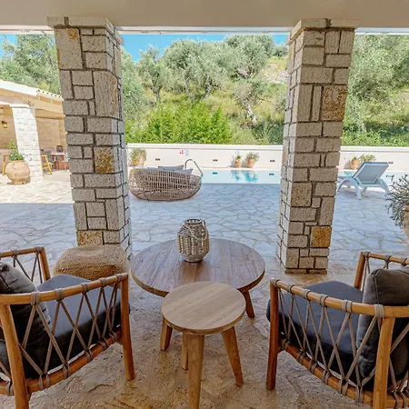 Agios Stefanos Bay - Anna *